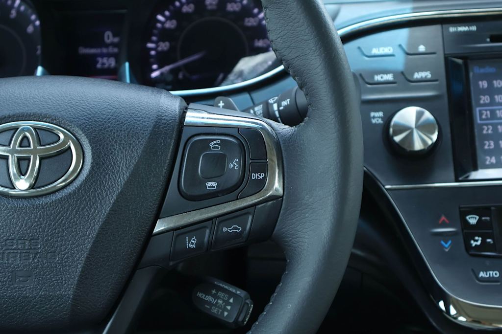 Thumbnail: 2017 Toyota Avalon - 23