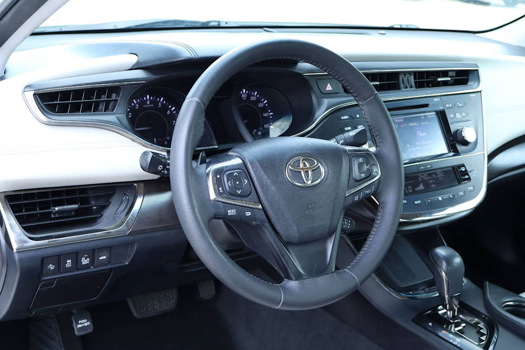 Thumbnail: 2017 Toyota Avalon - 2