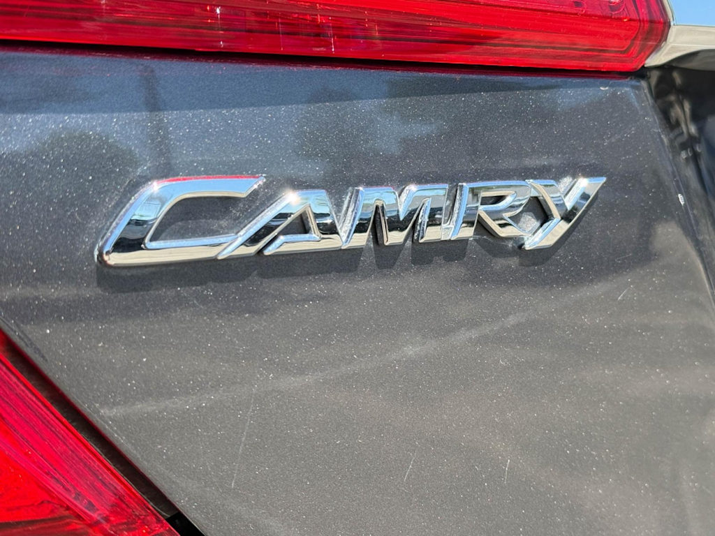 2013 Toyota Camry XLE 6
