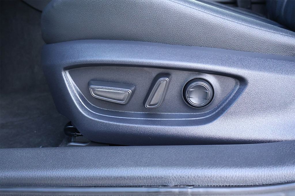 Thumbnail: 2026 Toyota Camry - 24