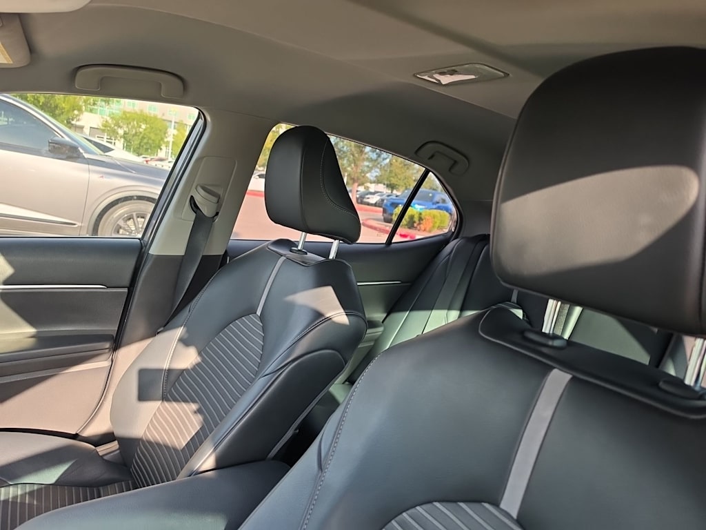 Thumbnail: 2021 Toyota Camry - 5