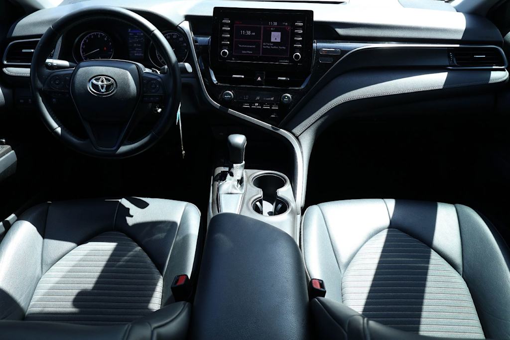 Thumbnail: 2021 Toyota Camry - 10