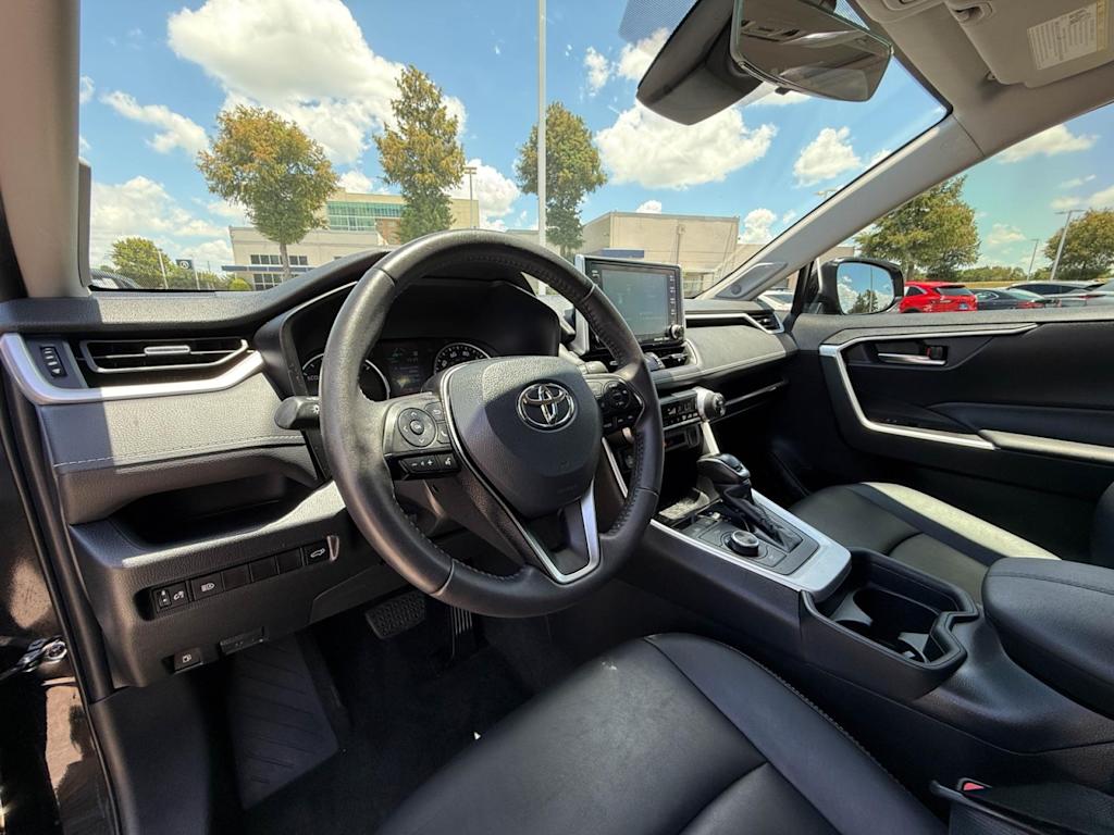 Thumbnail: 2021 Toyota RAV4 - 2
