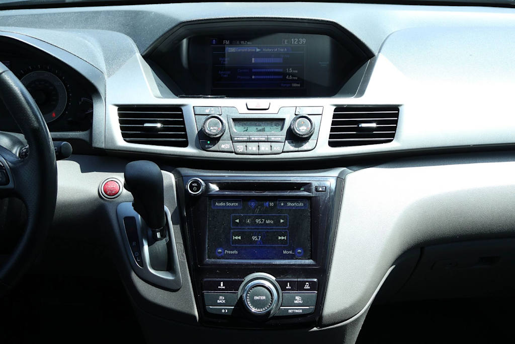 Thumbnail: 2016 Honda Odyssey - 15