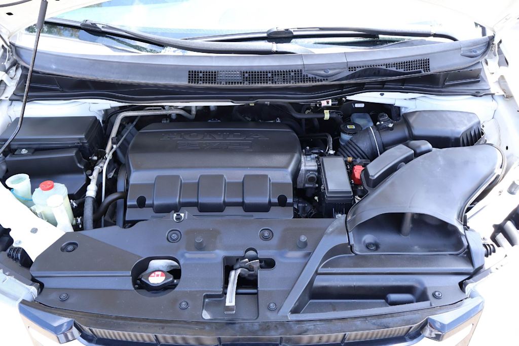 Thumbnail: 2016 Honda Odyssey - 9