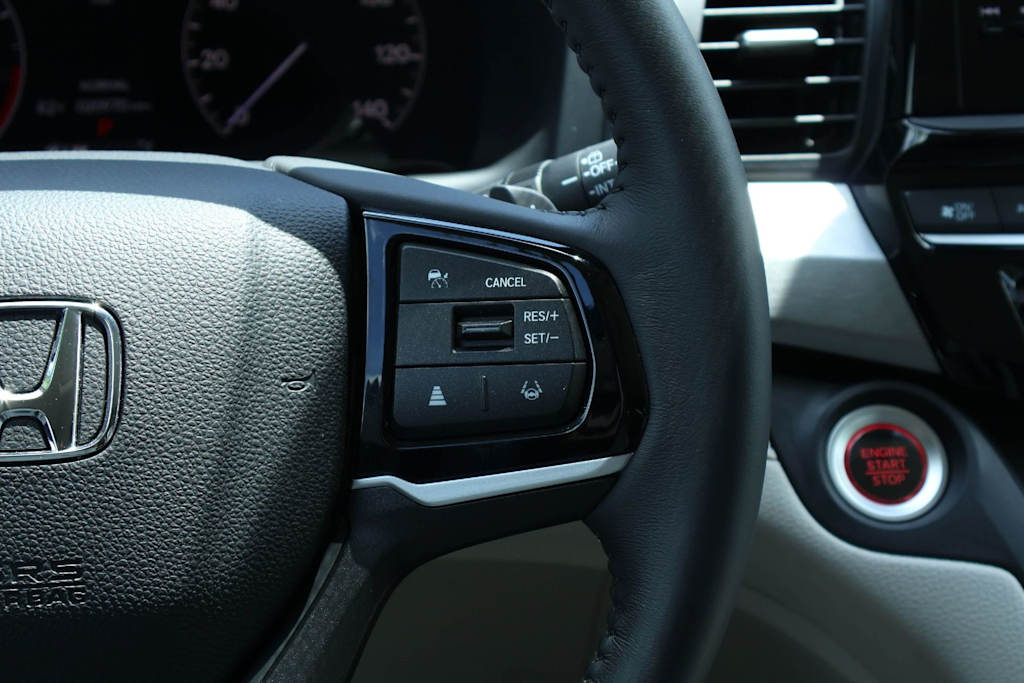 Thumbnail: 2025 Honda Odyssey - 23