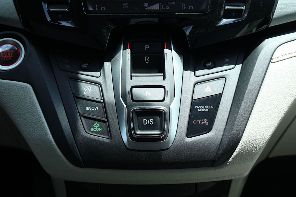 Thumbnail: 2025 Honda Odyssey - 21