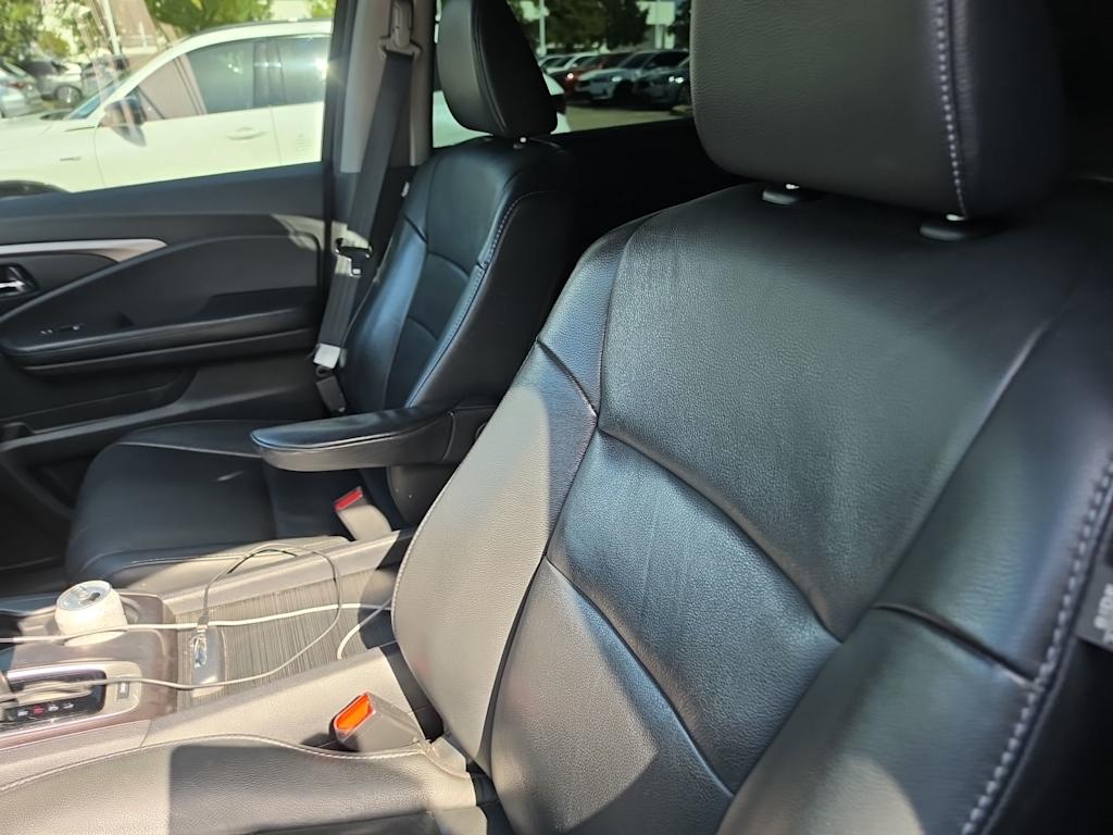Thumbnail: 2020 Honda Pilot - 4