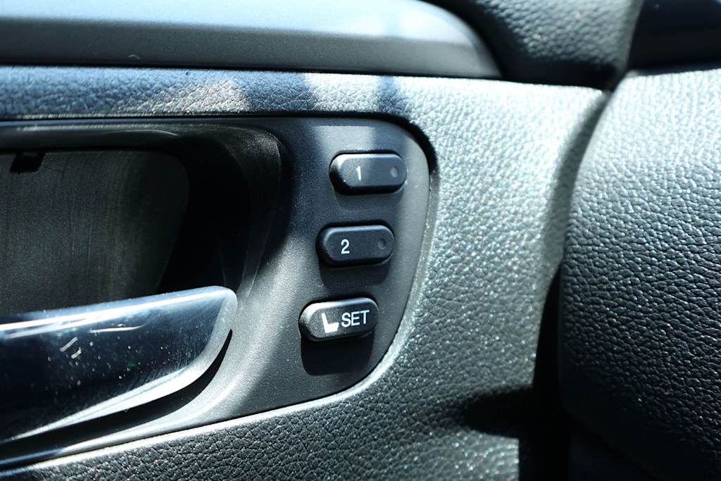 Thumbnail: 2020 Honda Pilot - 25