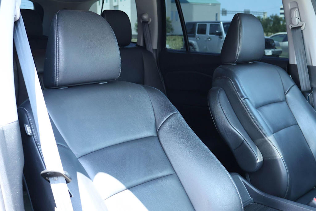 Thumbnail: 2020 Honda Pilot - 12