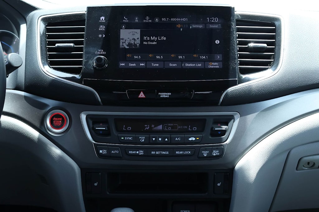 Thumbnail: 2019 Honda Pilot - 15