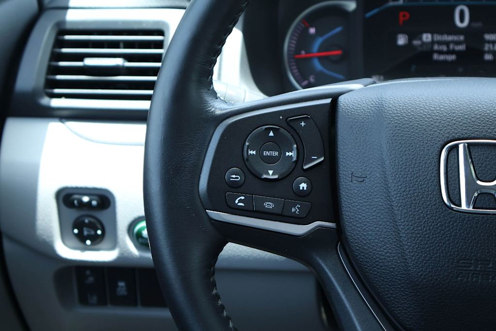 Thumbnail: 2019 Honda Pilot - 22