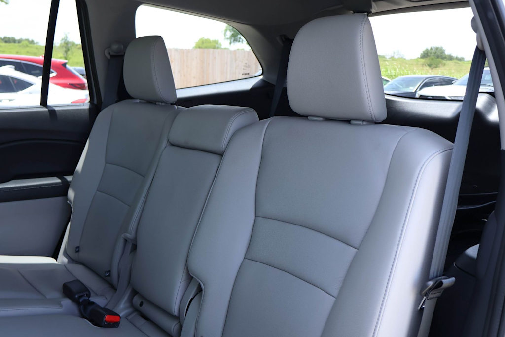Thumbnail: 2019 Honda Pilot - 21