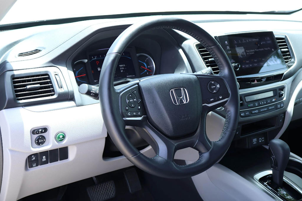 Thumbnail: 2019 Honda Pilot - 2