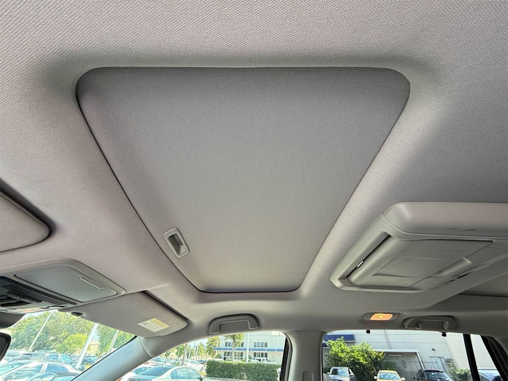 Thumbnail: 2018 Honda Pilot - 28