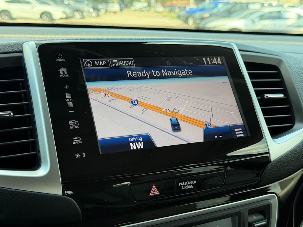 Thumbnail: 2018 Honda Pilot - 26