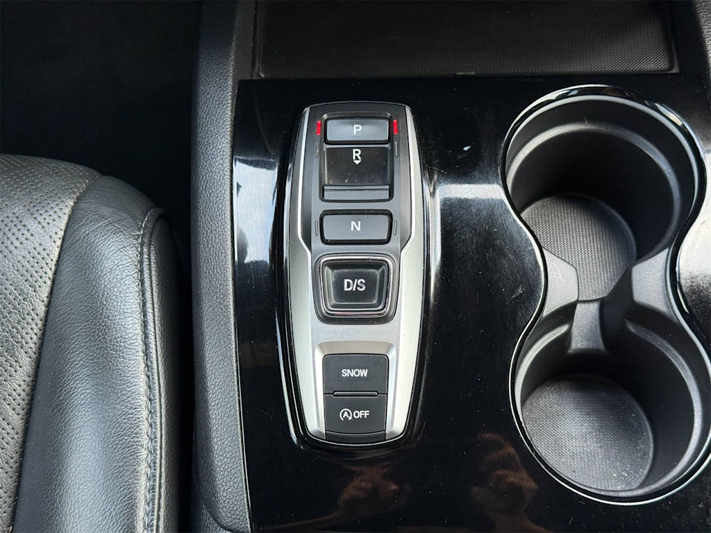 Thumbnail: 2019 Honda Passport - 16