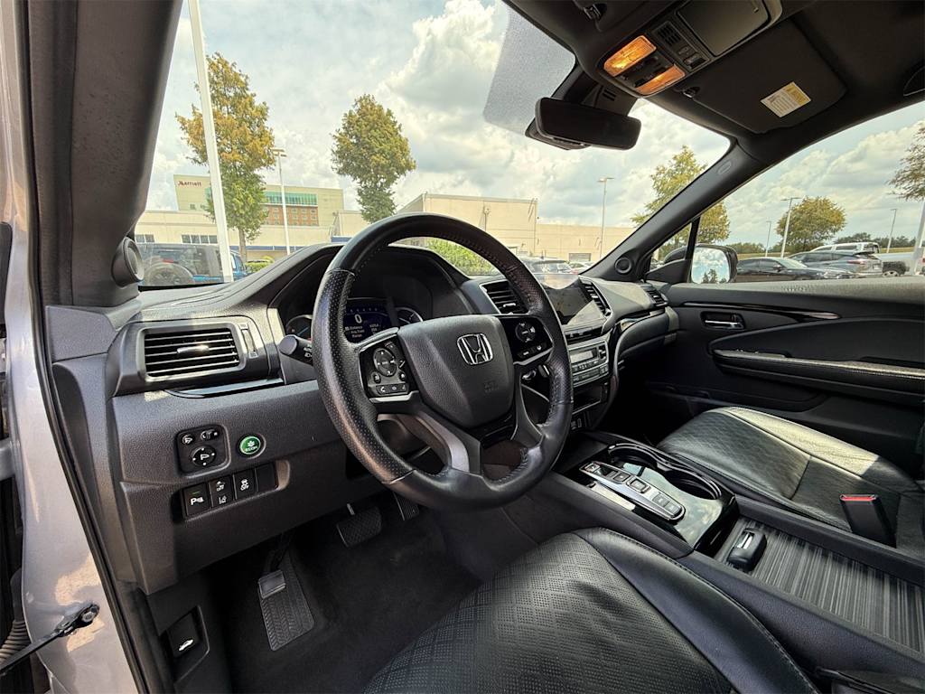 Thumbnail: 2019 Honda Passport - 2