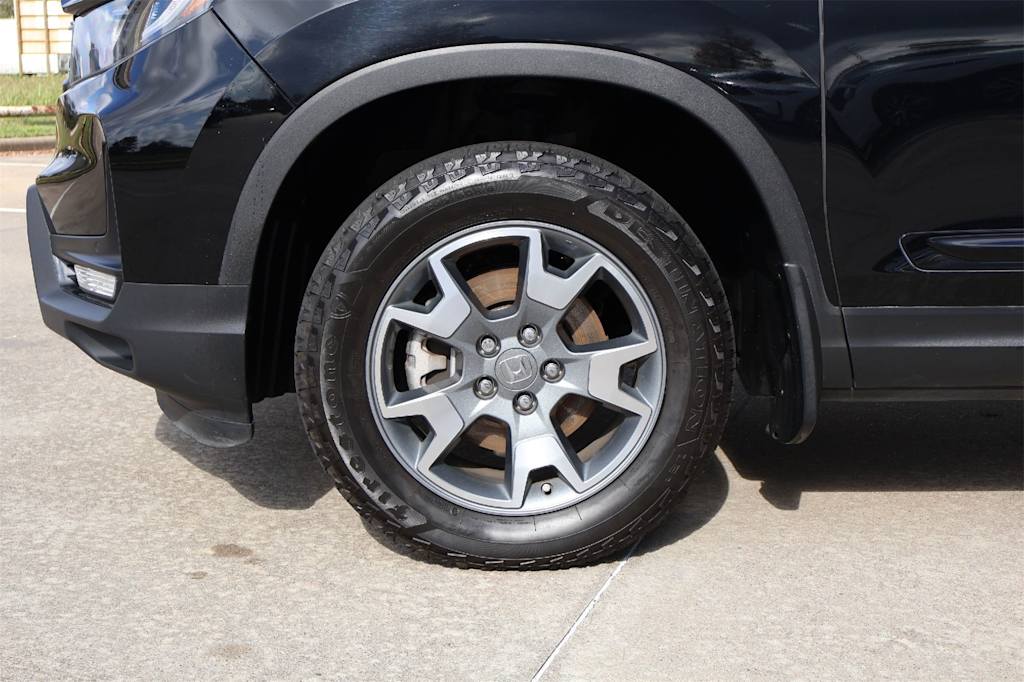 Thumbnail: 2023 Honda Passport - 7