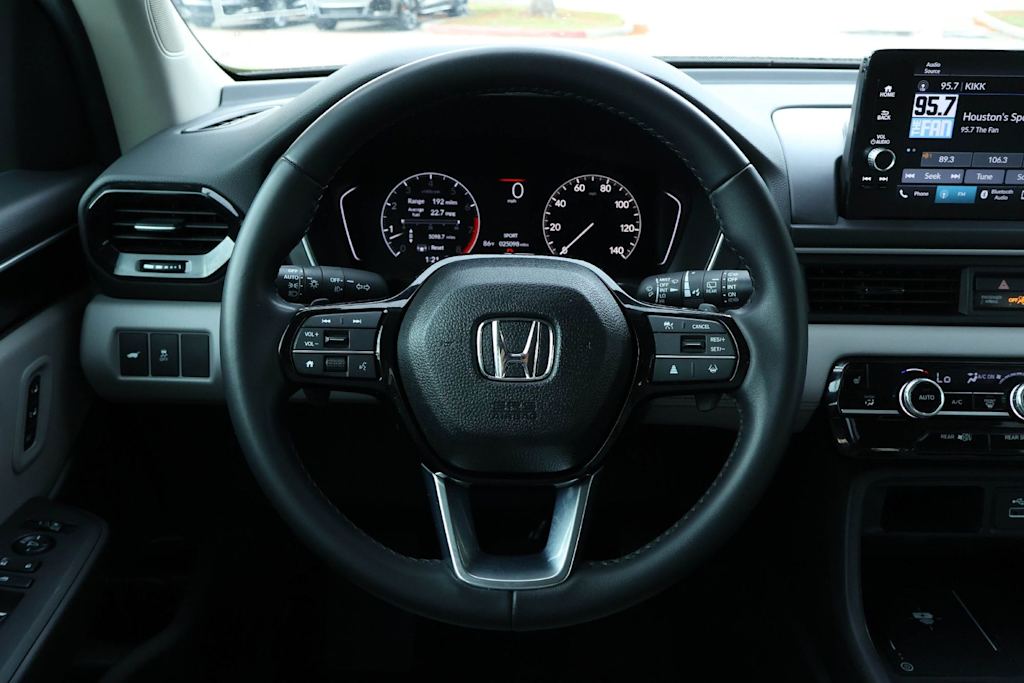 Thumbnail: 2025 Honda Pilot - 14
