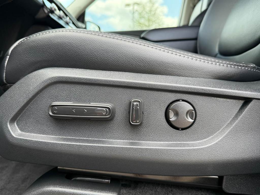 2024 Honda Pilot Touring 24