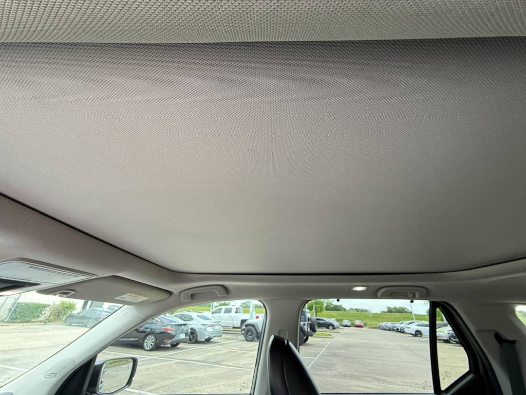 2024 Honda Pilot Touring 28