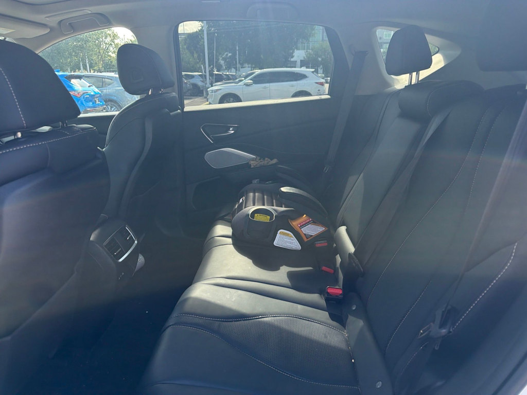 Thumbnail: 2023 Acura RDX - 8