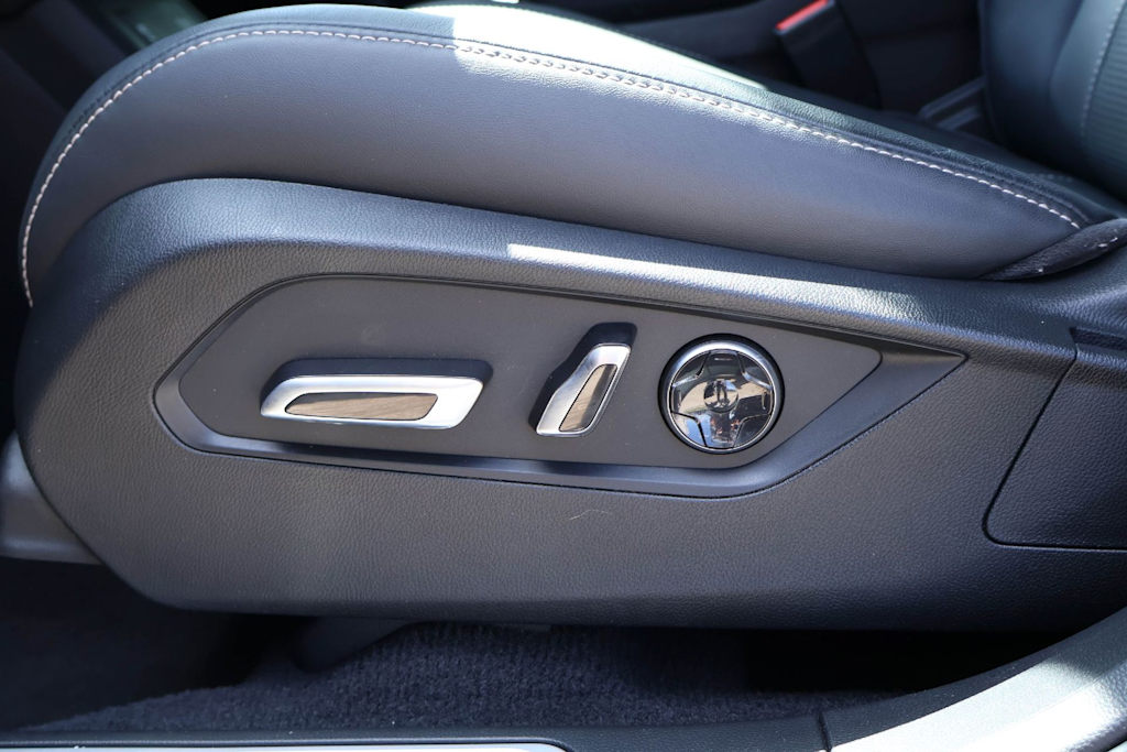 Thumbnail: 2022 Acura RDX - 24