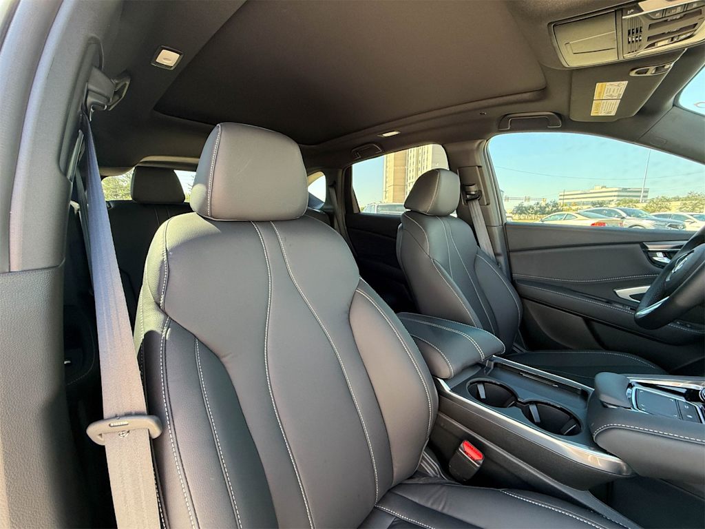 Thumbnail: 2025 Acura RDX - 11