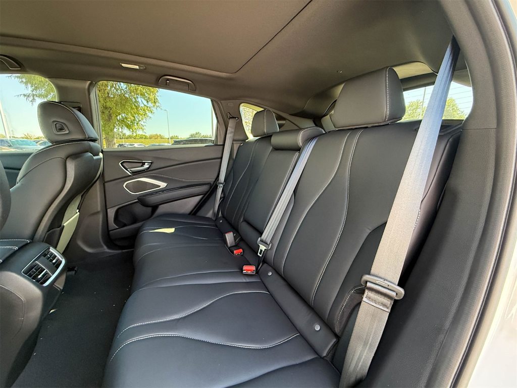 Thumbnail: 2025 Acura RDX - 21