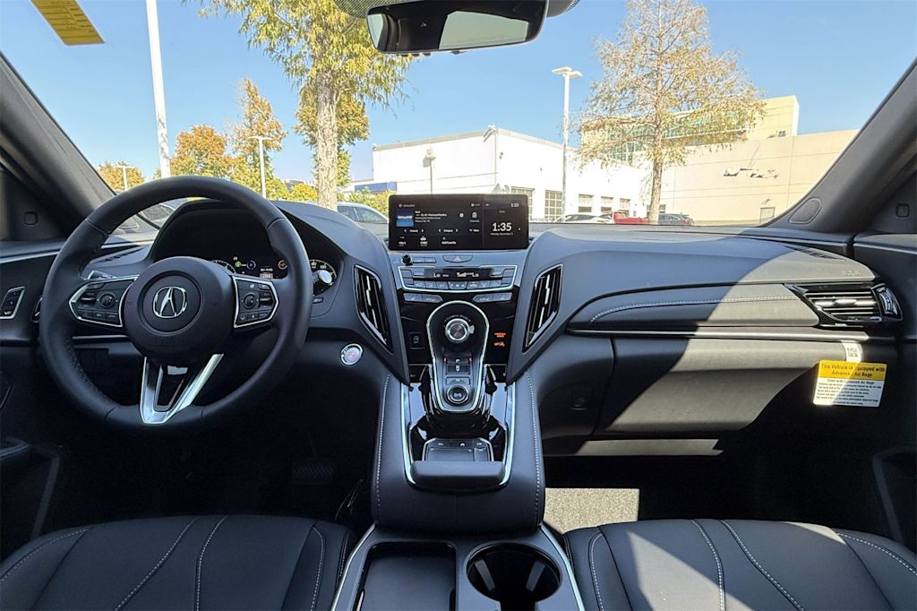 Thumbnail: 2025 Acura RDX - 9