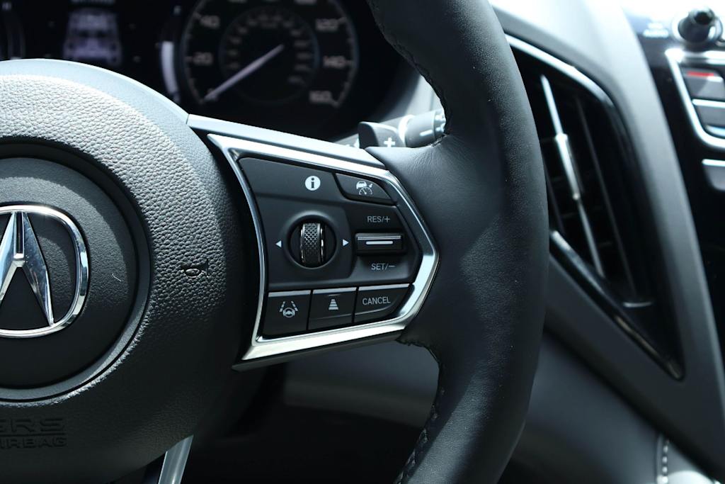Thumbnail: 2025 Acura RDX - 22
