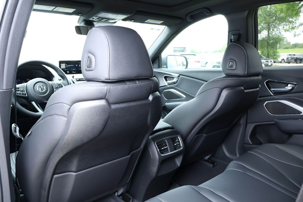 Thumbnail: 2026 Acura RDX - 13