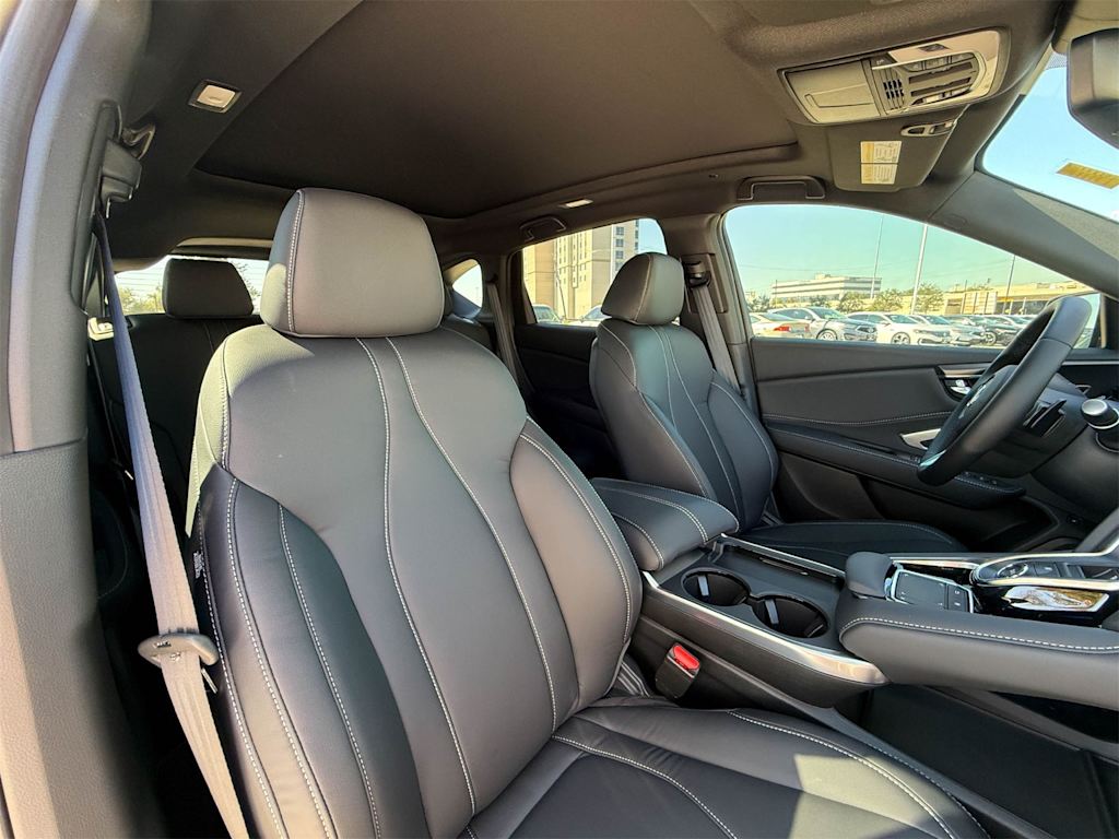 Thumbnail: 2025 Acura RDX - 12