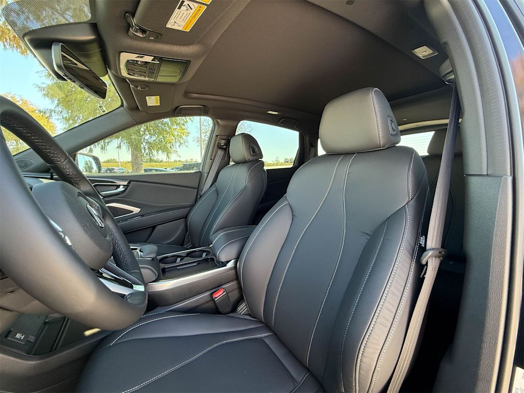 Thumbnail: 2025 Acura RDX - 11