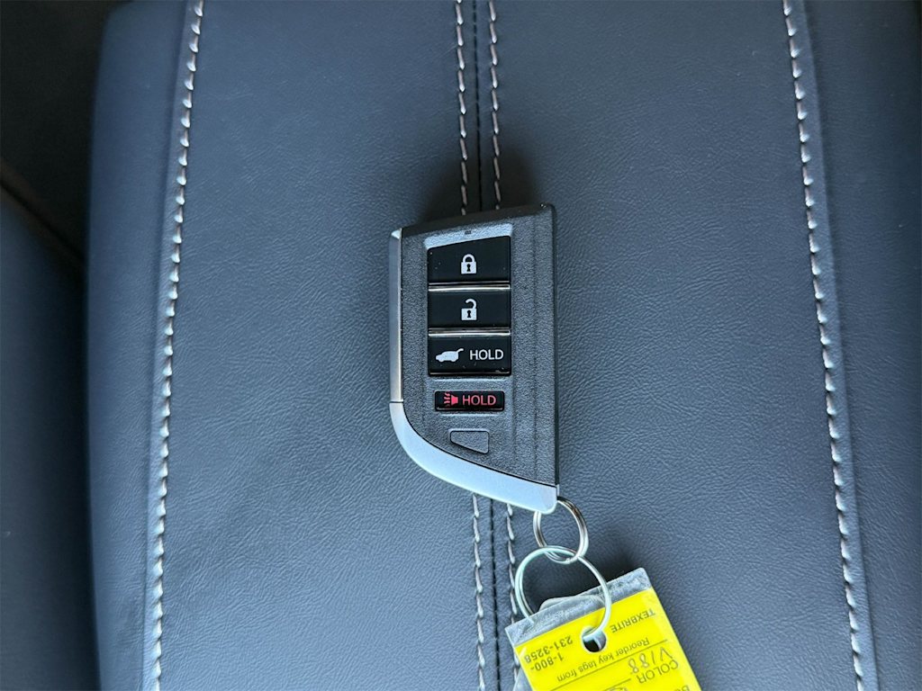 Thumbnail: 2025 Acura RDX - 19