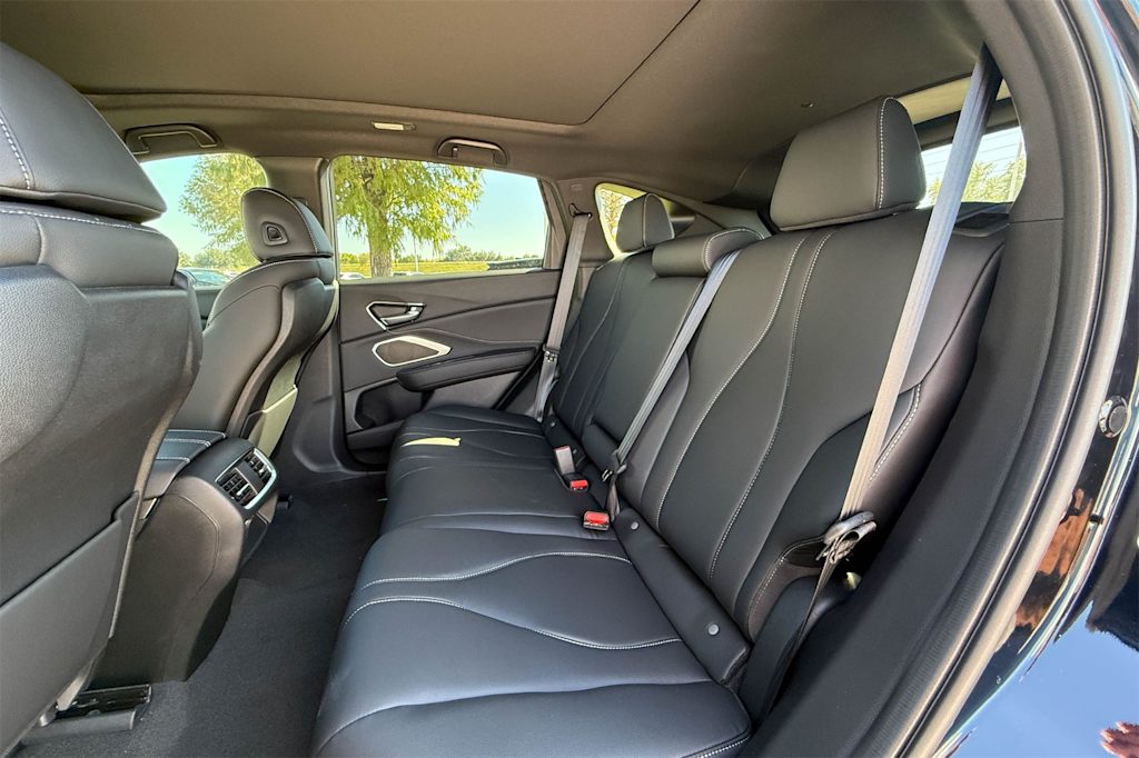 Thumbnail: 2025 Acura RDX - 21