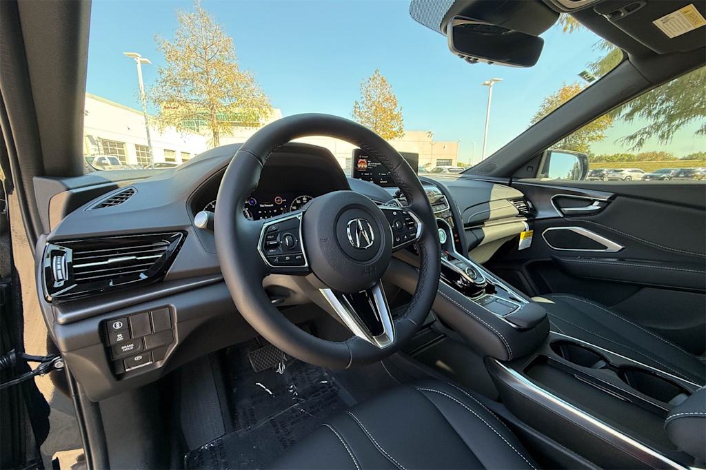 Thumbnail: 2025 Acura RDX - 2