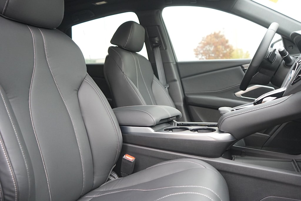 Thumbnail: 2025 Acura RDX - 12