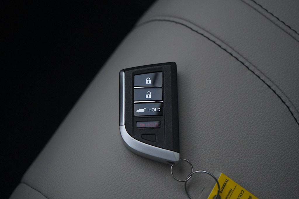 Thumbnail: 2025 Acura RDX - 19