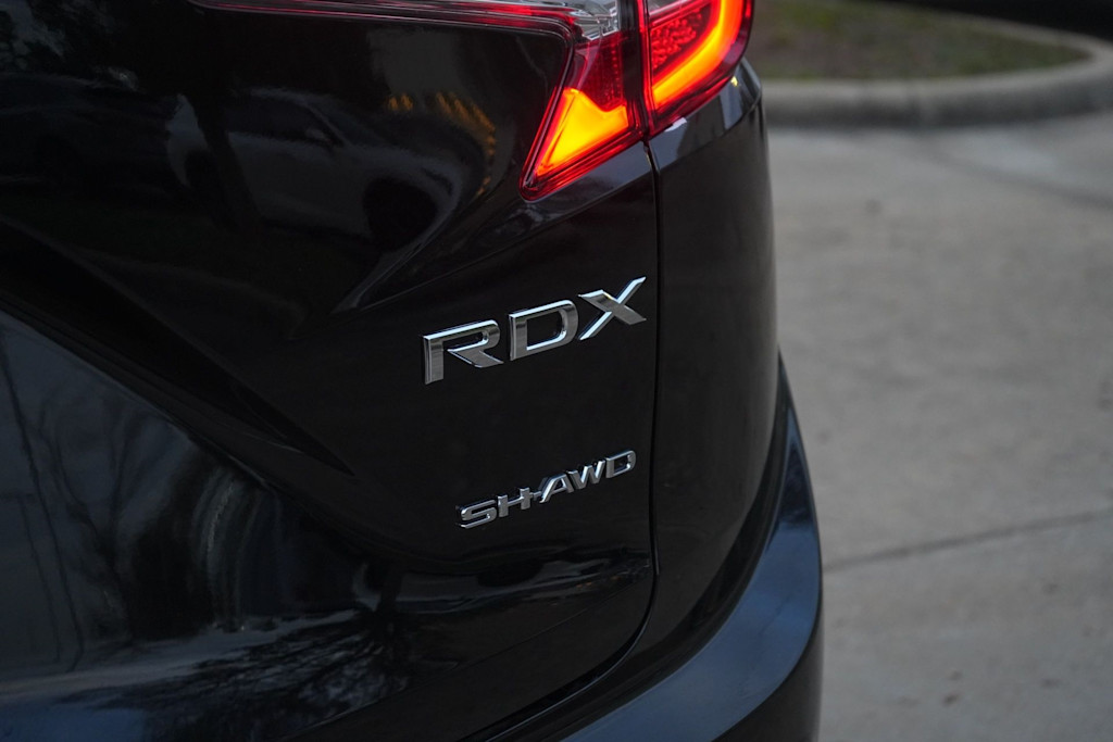 Thumbnail: 2025 Acura RDX - 7