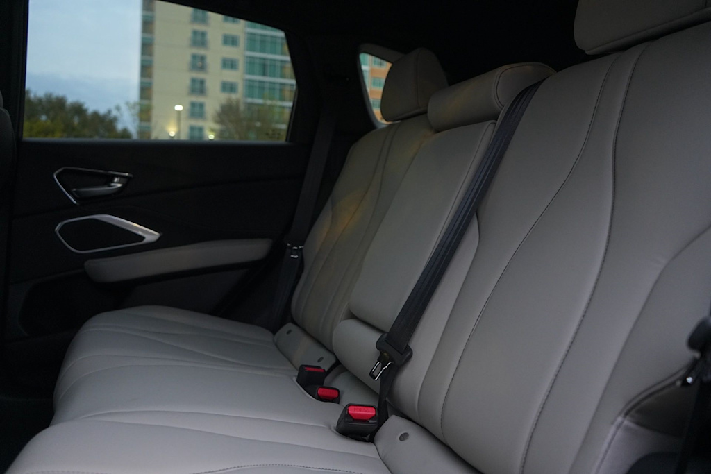 Thumbnail: 2025 Acura RDX - 21