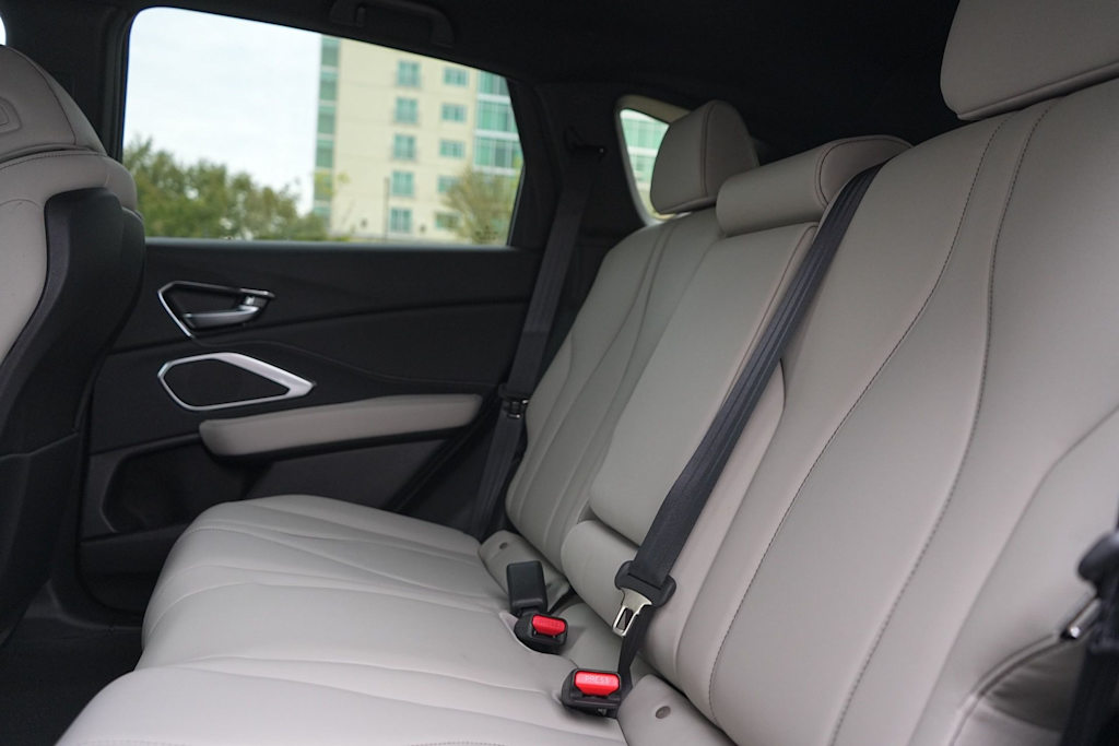 Thumbnail: 2025 Acura RDX - 21