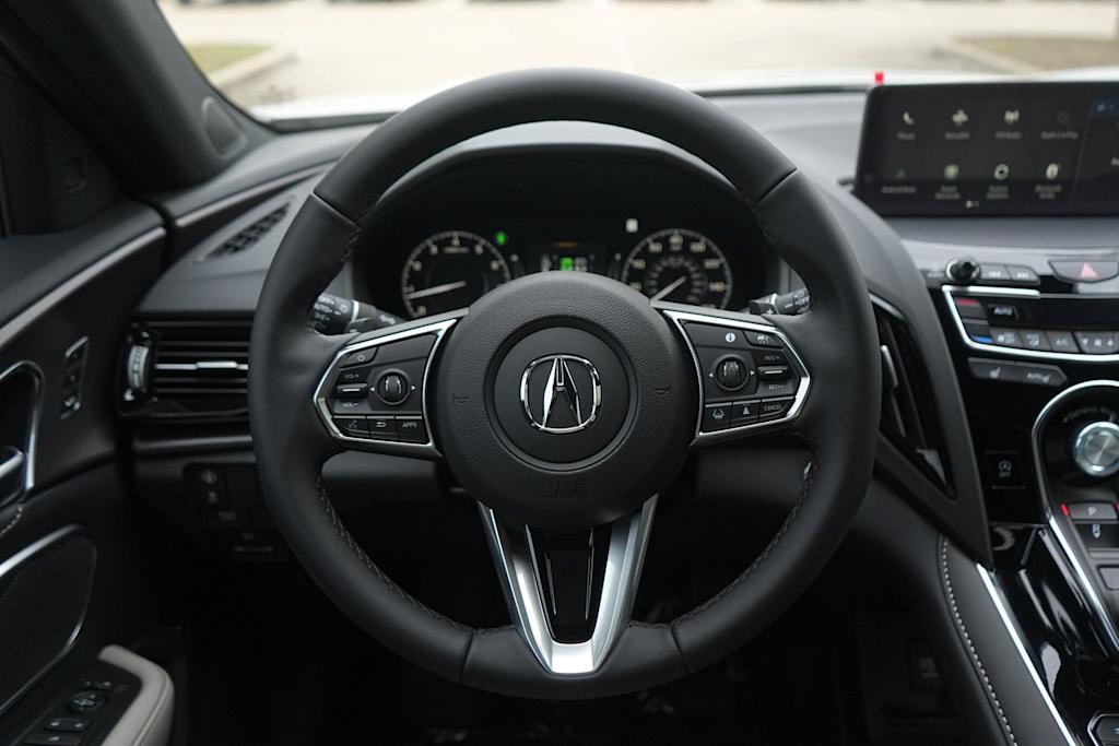 Thumbnail: 2025 Acura RDX - 14