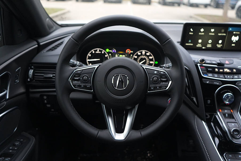 Thumbnail: 2025 Acura RDX - 14