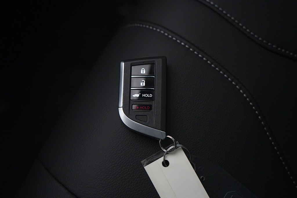 Thumbnail: 2025 Acura RDX - 19