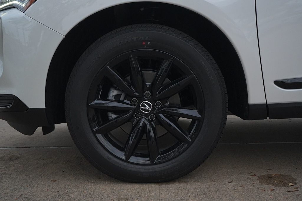 Thumbnail: 2025 Acura RDX - 8