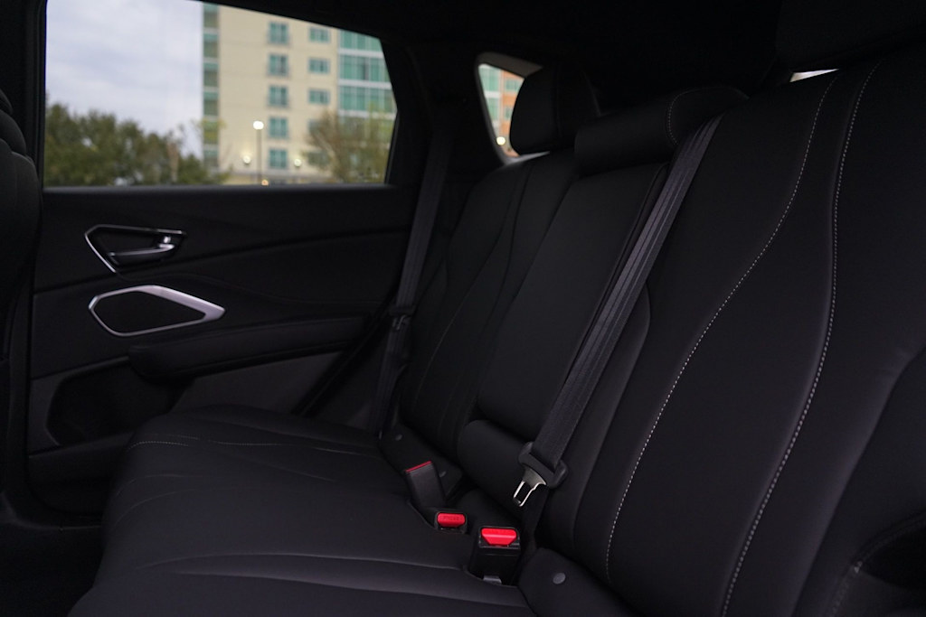 Thumbnail: 2025 Acura RDX - 21