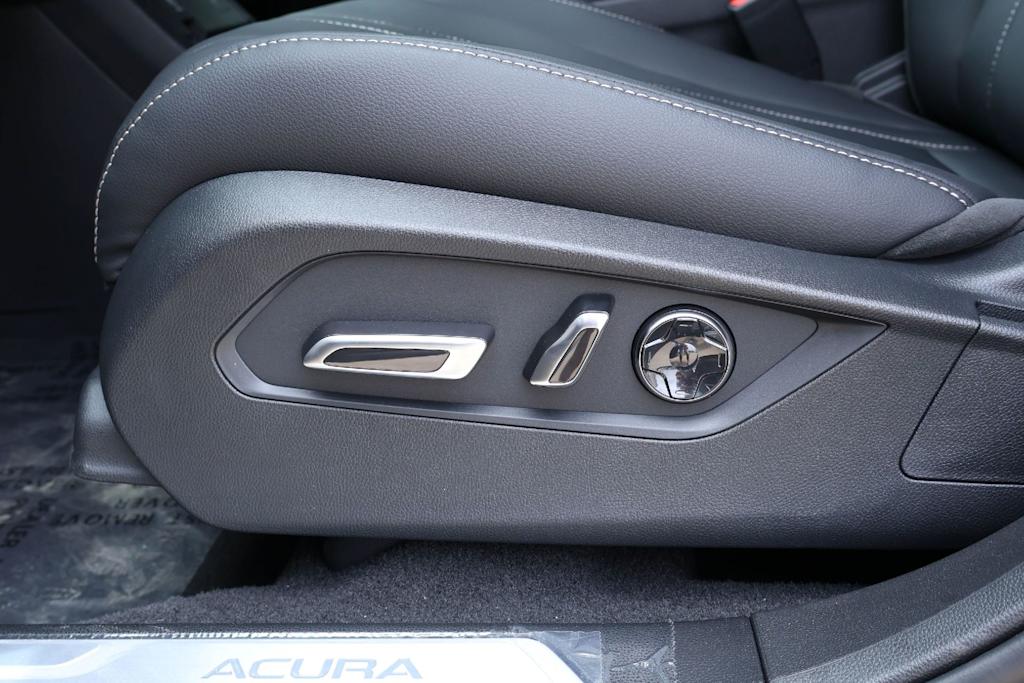 Thumbnail: 2026 Acura RDX - 24