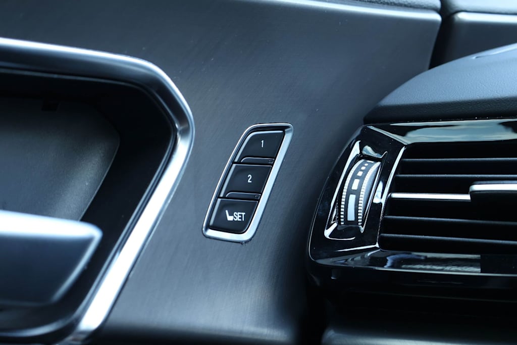 Thumbnail: 2026 Acura RDX - 25